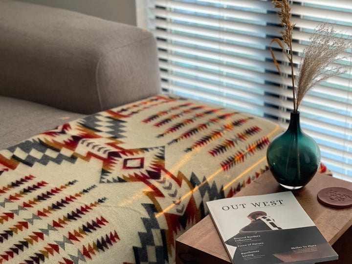 Secoya Throw Blanket - Campfire Ash