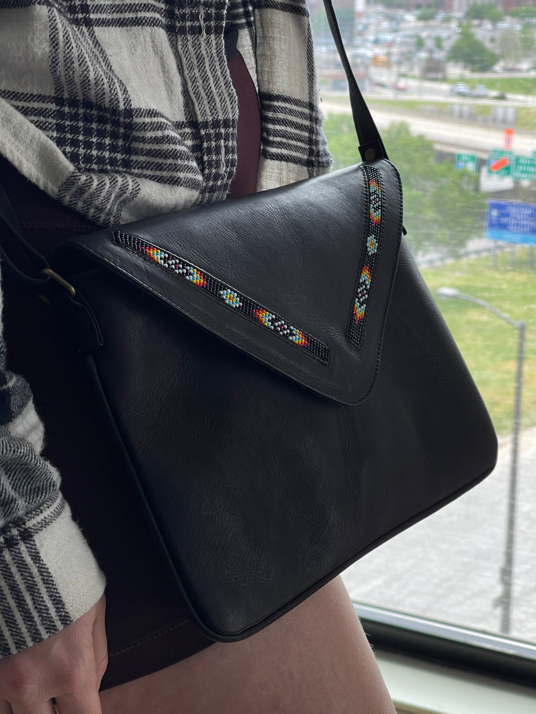 Leather Envelope Crossbody Purse - Beyond Borders Collective