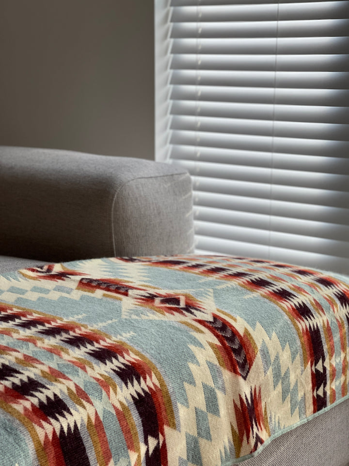 Secoya Throw Blanket - Vibrant Mint