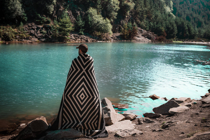 Paramo Blanket - Natural / Black - Beyond Borders Collective