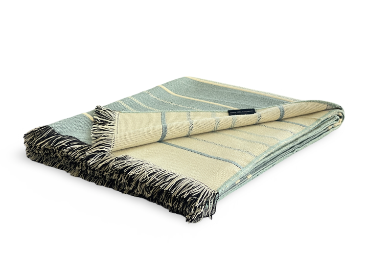 Equinoccio Throw - Mint / Natural