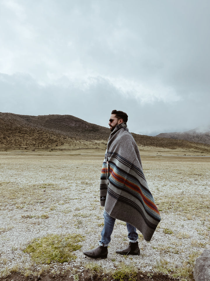 El Viajero Blanket - Grey Sunrise