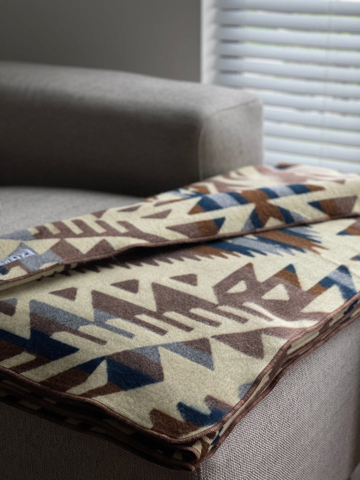 Canoa Blanket - Mahogany Earth - Beyond Borders Collective