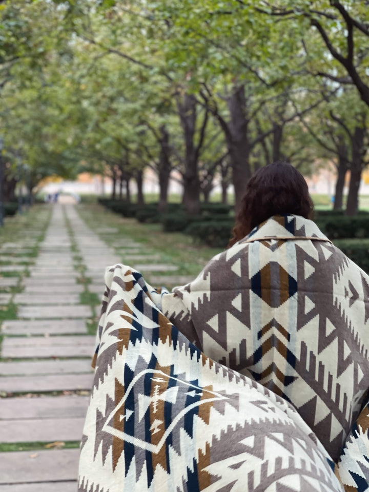 Canoa Blanket - Taupe Earth - Beyond Borders Collective