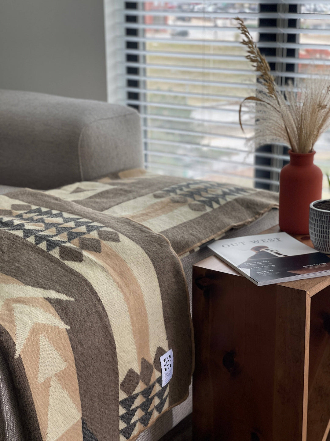 Loja Blanket - Taupe / Beige - Beyond Borders Collective