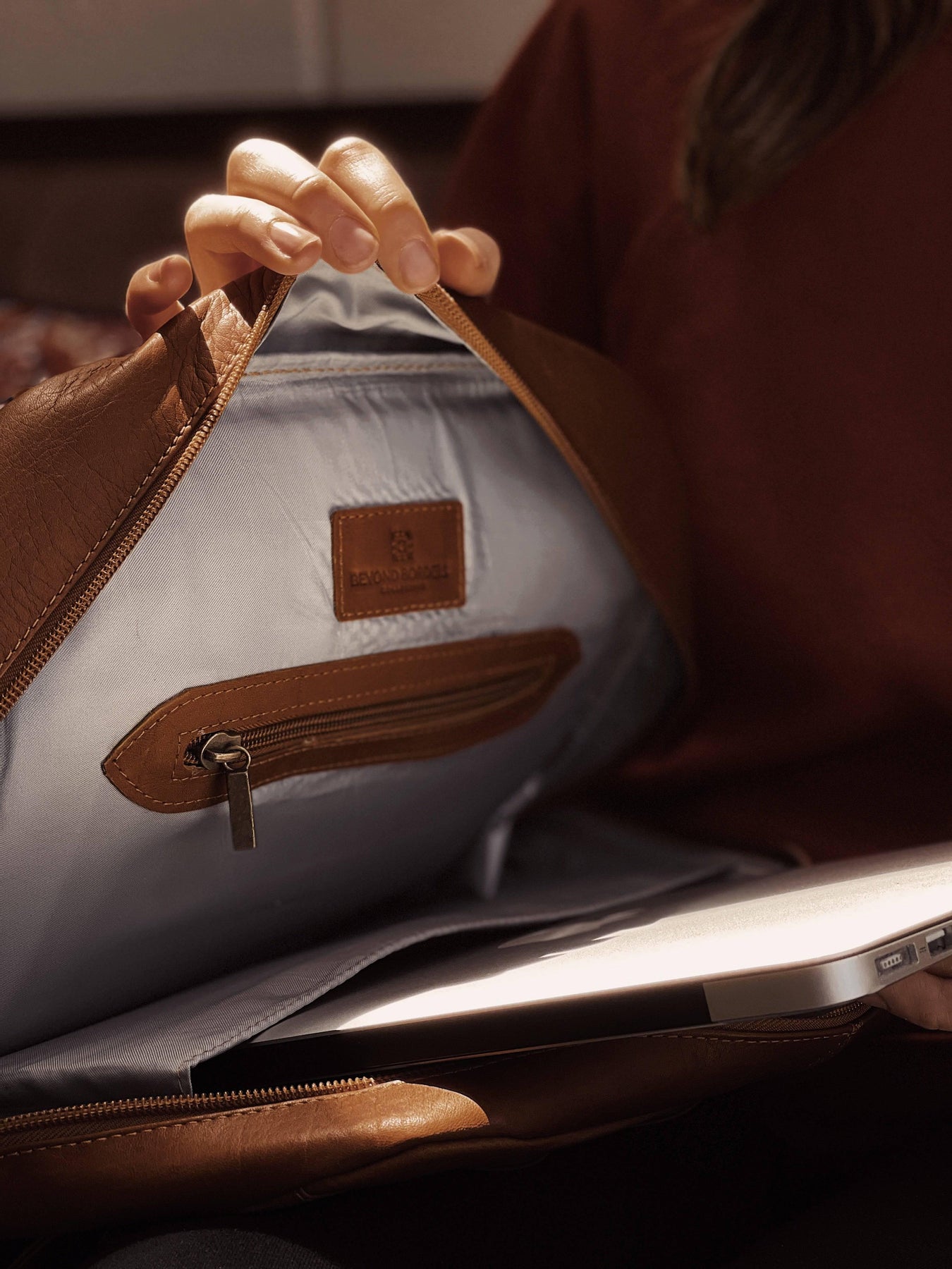 Commuter Borders Leather Commuter Backpack – Beyond Borders Collective