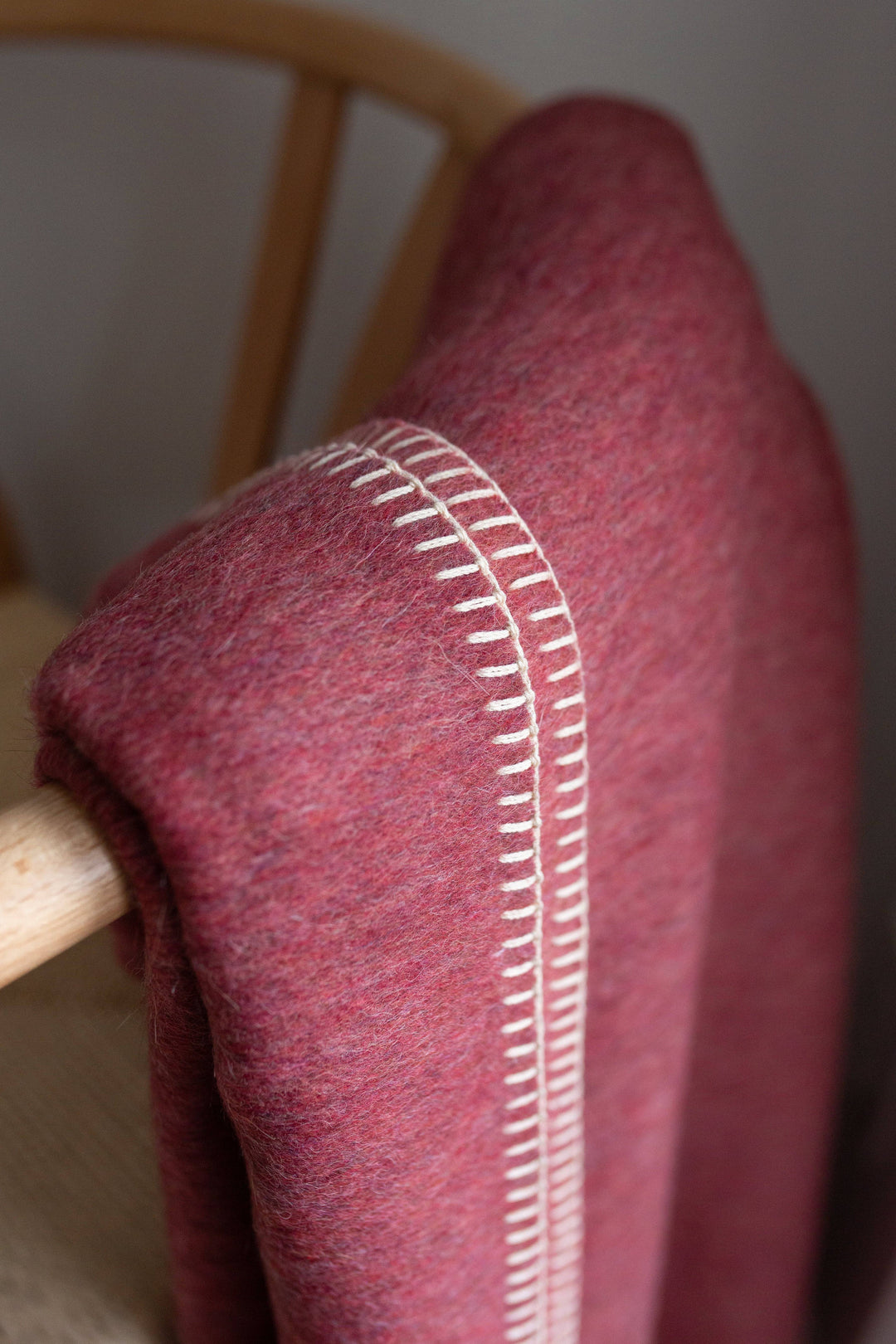 Descanso ALPACA BLEND Throw - Dusty Red - Beyond Borders Collective