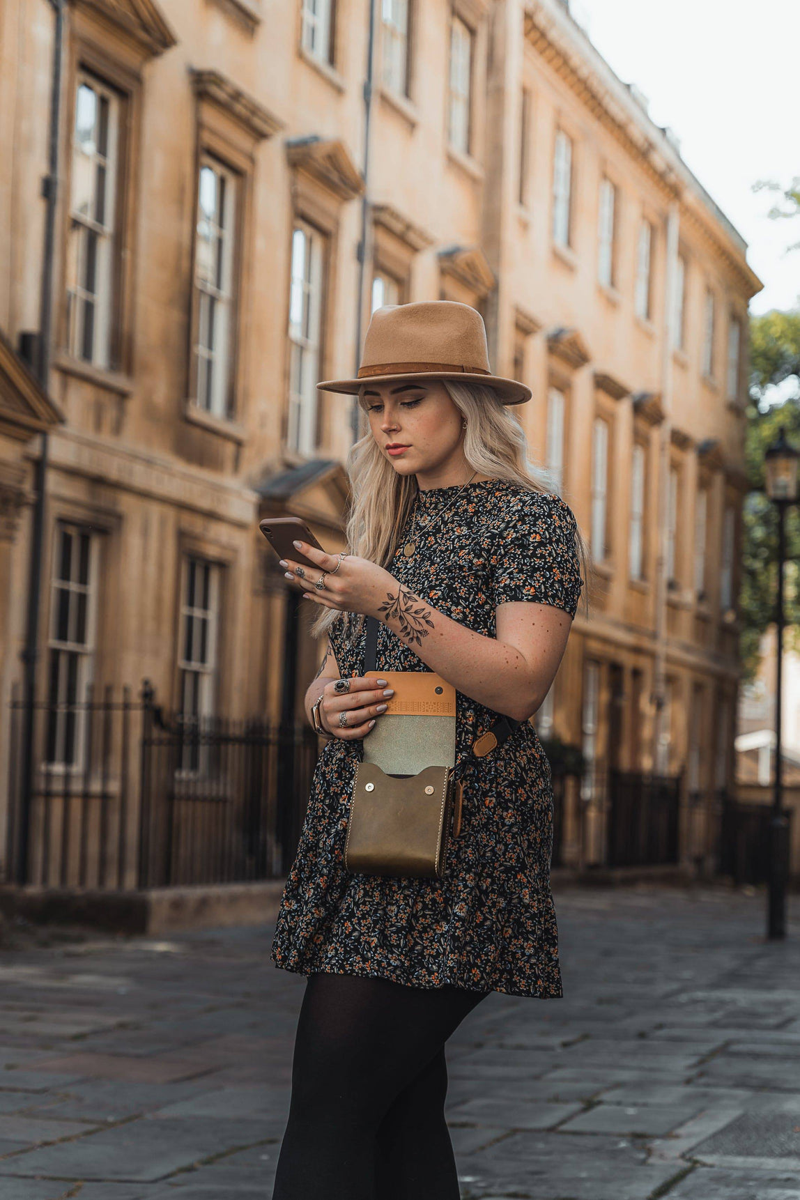 Giramondo Leather Crossbody Bag - Olive / Natural - Beyond Borders Collective