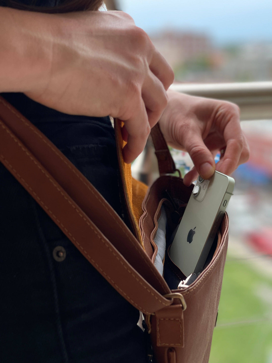 Leather Envelope Crossbody Purse - Beyond Borders Collective